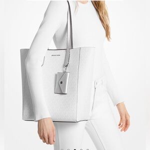 NWT $498 2Fer-Michael Kors White Tote Bag w/Card Holder Attached